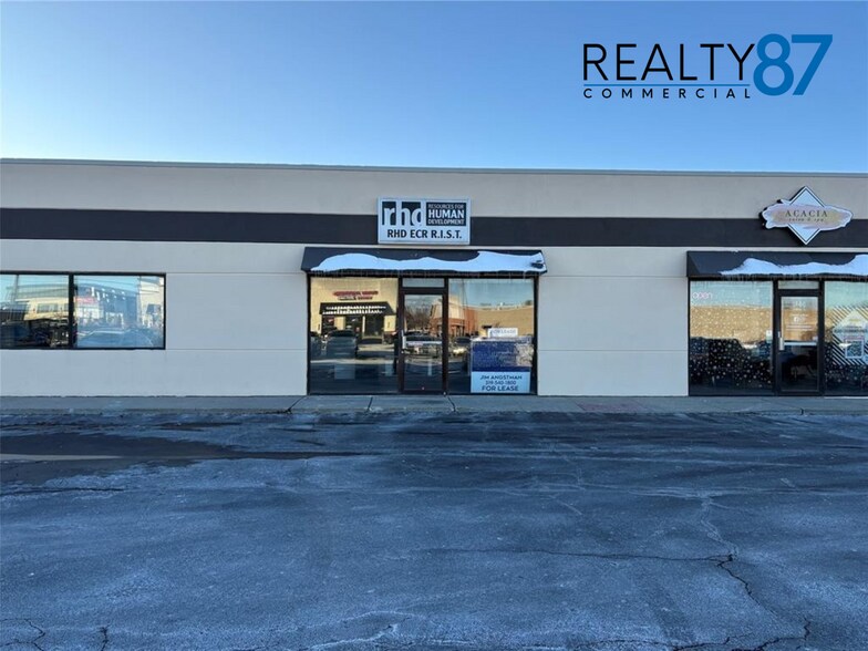 1146 Blairs Ferry Rd NE, Cedar Rapids, IA à louer - Photo de l’immeuble – Image 1 sur 11