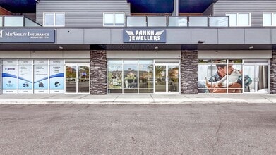 191 Hollywood Rd S, Kelowna, BC à louer Photo de l’immeuble– Image 1 sur 14