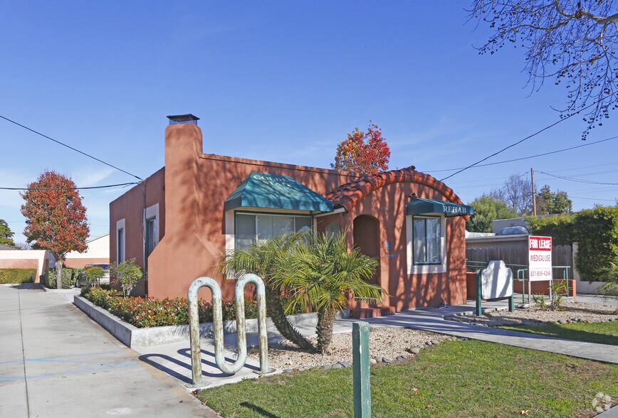 47-51 E Romie Ln, Salinas, CA à vendre - Photo de l’immeuble – Image 3 sur 14