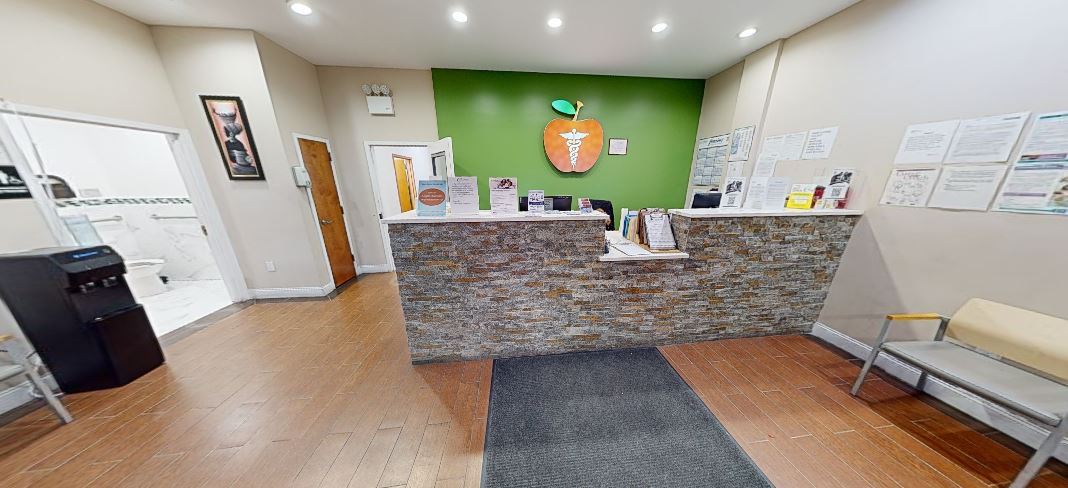 3805 Church Ave, Brooklyn, NY à louer Hall d’entrée– Image 1 sur 5