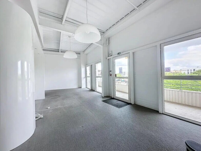 4 Avenue André-Marie Ampère, Colomiers à vendre - Photo de l’immeuble – Image 2 sur 10