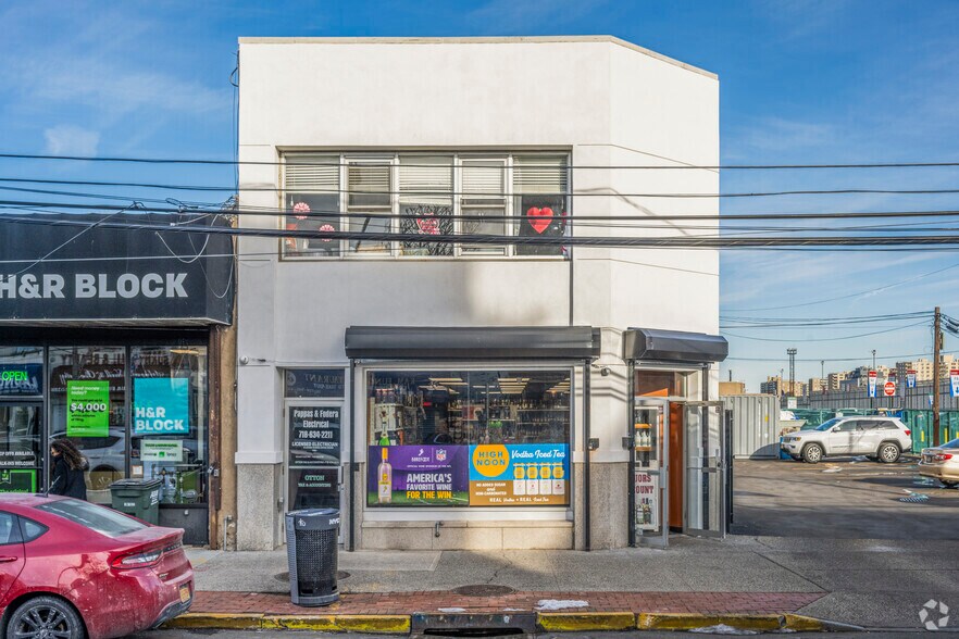 260 Beach 116Th St, Far Rockaway, NY à louer - Photo de l’immeuble – Image 1 sur 7