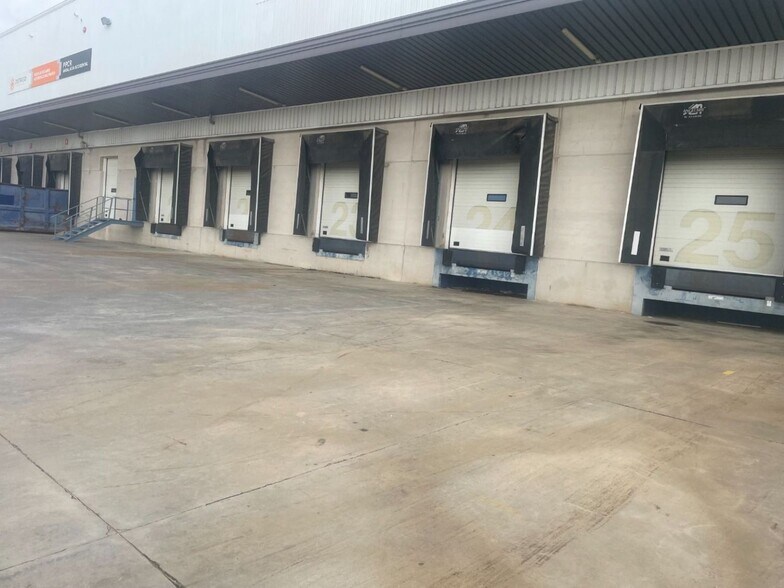 Polígono Parque Logístico, 4, Carmona, Sevilla à louer - Photo de l’immeuble – Image 1 sur 31