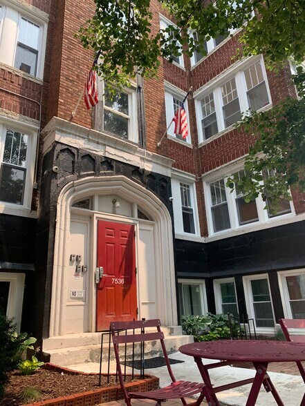 7536 Dunedin St, Detroit, MI à vendre - Photo de l’immeuble – Image 2 sur 3
