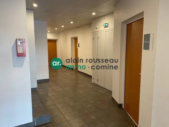 Bureau dans Nantes à louer - Hall d’entrée – Image 2 sur 6