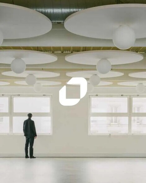 Bureau dans Montreuil à louer - Photo de l’immeuble – Image 1 sur 11