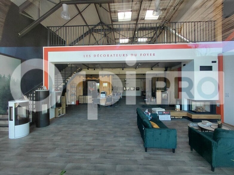 Local commercial dans Guérande à louer - Photo de l’immeuble – Image 1 sur 4
