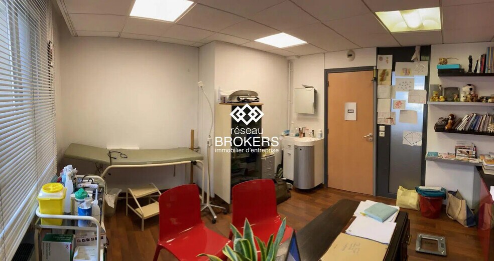 Bureau dans Grenoble à vendre - Photo intérieure – Image 3 sur 11