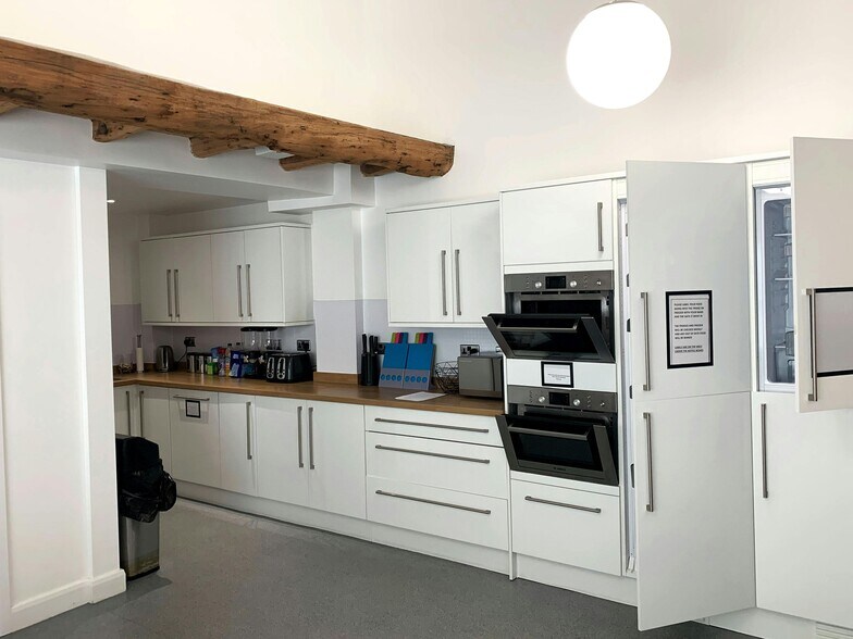 Limes Ln, Warrington à louer - Photo de l’immeuble – Image 3 sur 8