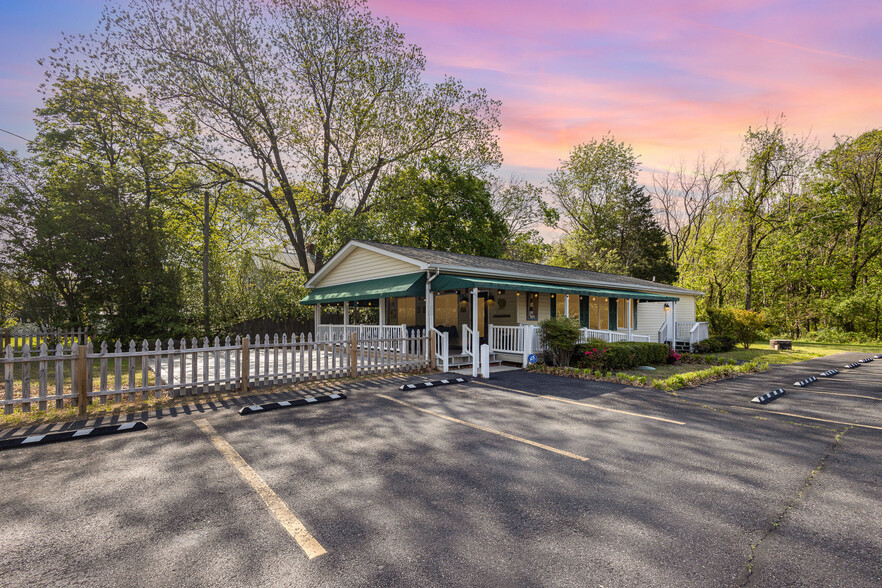 15220 Kings Hwy, Montross, VA à vendre - Photo de l’immeuble – Image 2 sur 47