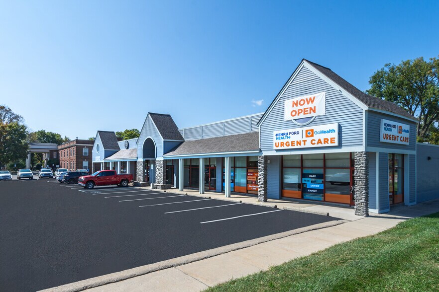 21421-21435 Greater Mack Ave, Saint Clair Shores, MI à louer - Photo de l’immeuble – Image 2 sur 9