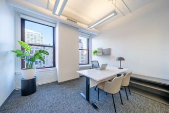 325 W Huron St, Chicago, IL à louer Photo intérieure– Image 2 sur 9