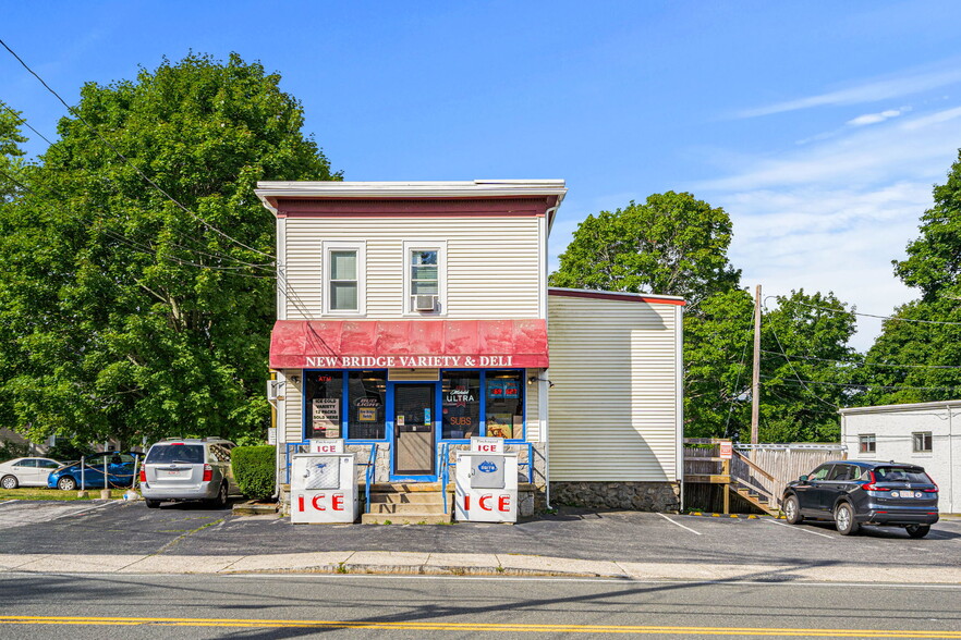 9 Bridge St, Danvers, MA à vendre - Photo de l’immeuble – Image 1 sur 18