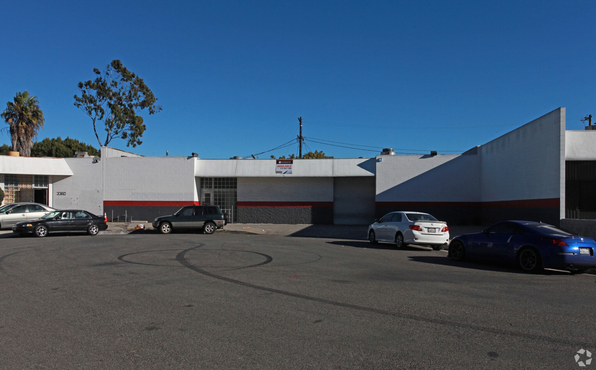3370 Livonia Ave, Los Angeles, CA à louer Photo principale– Image 1 sur 3