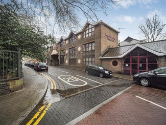 Plus de détails pour Putney Bridge Rd, Londres - Bureau à vendre