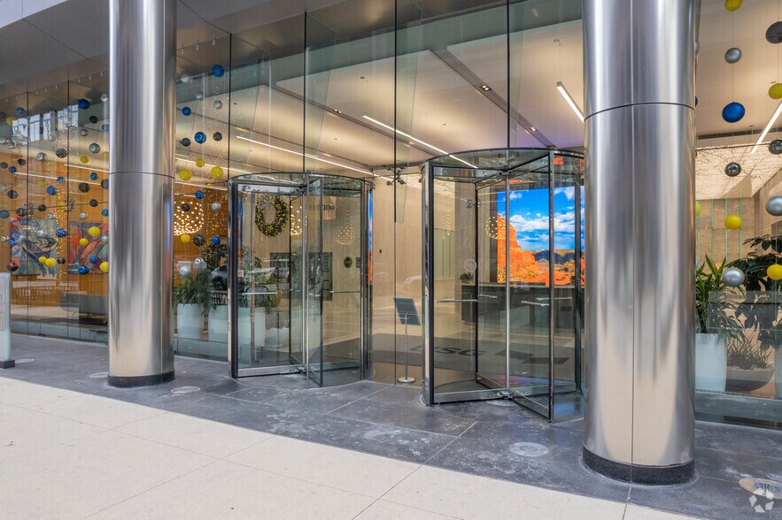 550 W Adams St, Chicago, IL à louer - Photo de l’immeuble – Image 3 sur 5