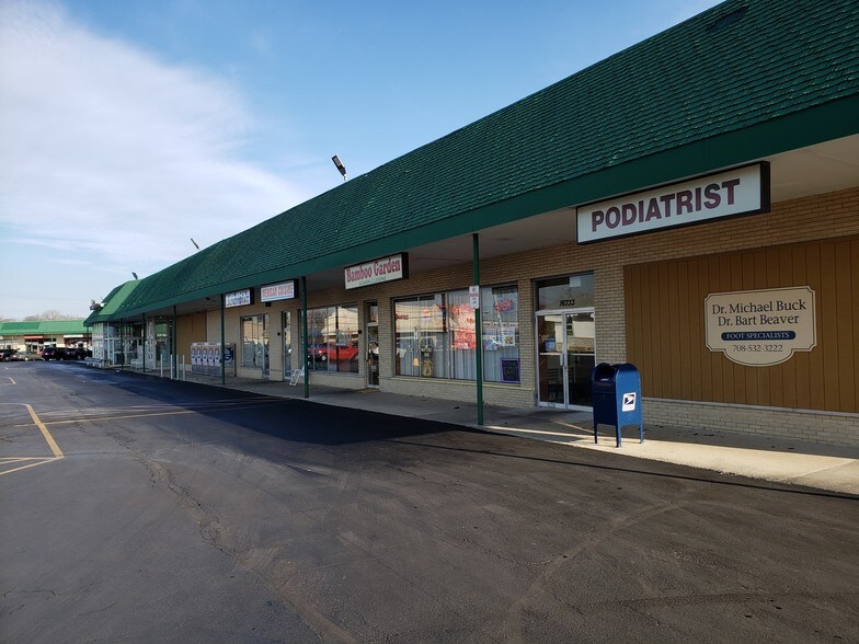 5600-5649 167th St, Tinley Park, IL à louer - Photo de l’immeuble – Image 2 sur 20