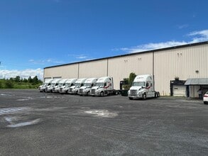 200 St-Georges St W, North Glengarry, ON à louer Photo de l’immeuble– Image 1 sur 3