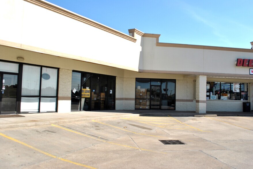 1901 S Battleground Rd, Deer Park, TX à louer - Photo de l’immeuble – Image 1 sur 6