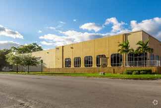 Plus de détails pour 5125-5135 NW 165th St, Miami, FL - Industriel/Logistique à louer