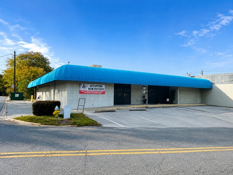 376 Rogers Ave, Macon-Bibb, GA à louer - Photo de l’immeuble – Image 1 sur 11