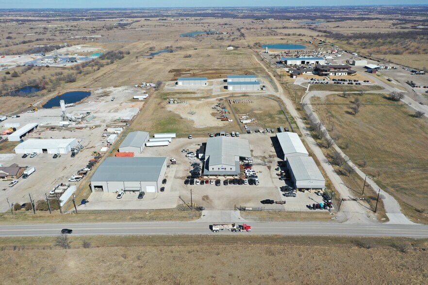 7400-7450 FM 2449, Ponder, TX à louer - Photo de l’immeuble – Image 2 sur 27