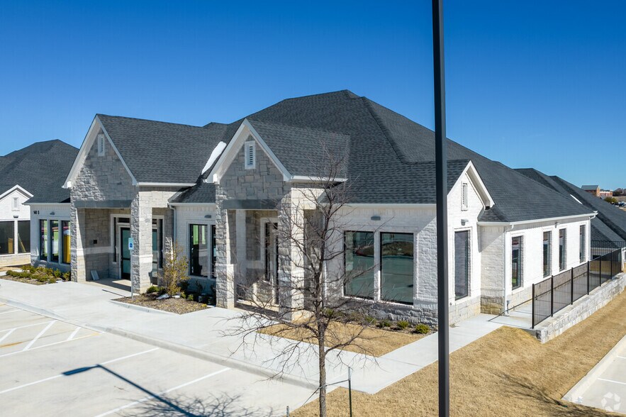 250 S Preston Rd, Prosper, TX à louer - Photo principale – Image 1 sur 5