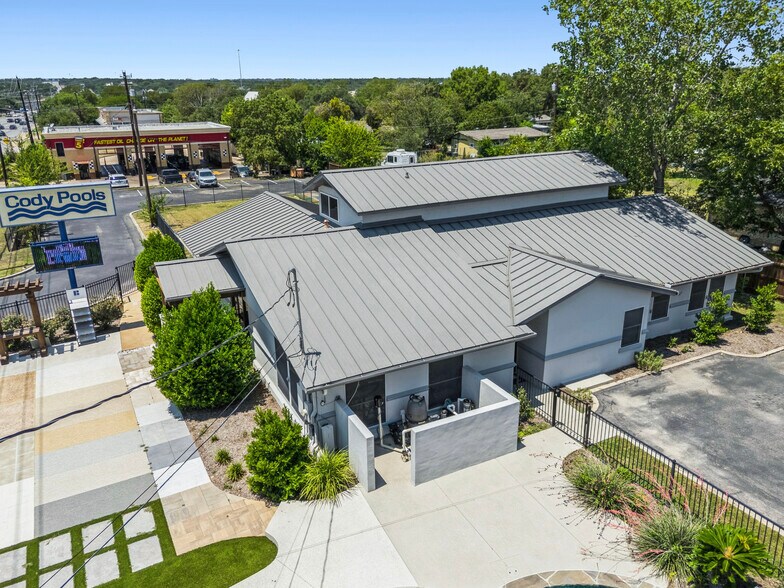 2300 W Parmer Ln, Austin, TX à vendre - Photo de l’immeuble – Image 3 sur 11