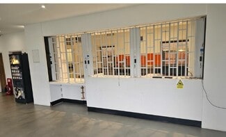 Plus de détails pour Watling St, Rochester - Local commercial à louer