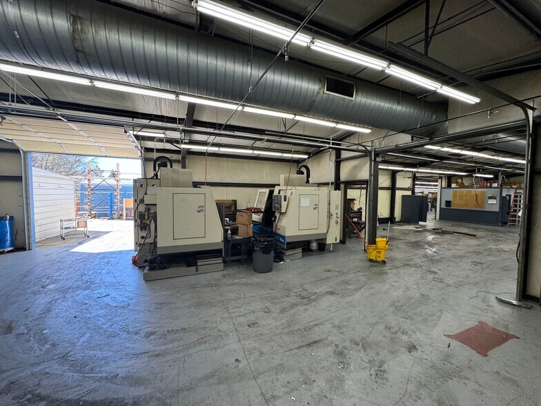 880 W Union Rd, West Union, SC à vendre - Photo de l’immeuble – Image 3 sur 5