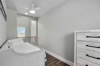 4911 Alton Ave, Dallas, TX - VUE AÉRIENNE  vue de carte - Image1