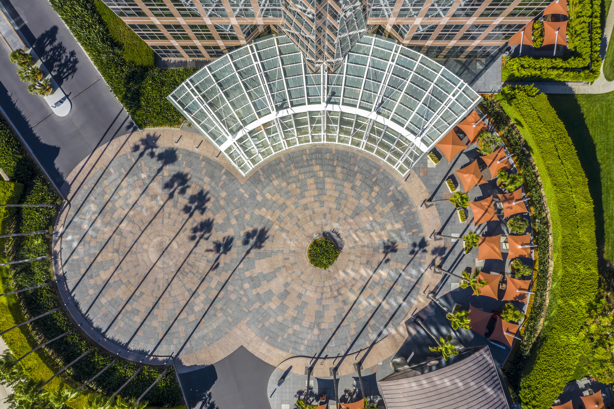 2121 Avenue of the Stars, Century City, CA à louer Photo de l’immeuble– Image 1 sur 2