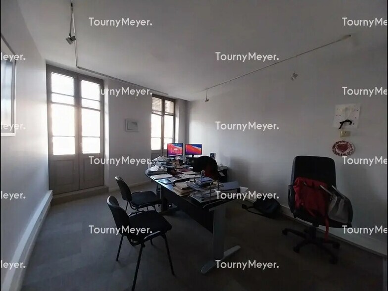 Bureau dans Toulouse à louer - Photo de l’immeuble – Image 3 sur 12