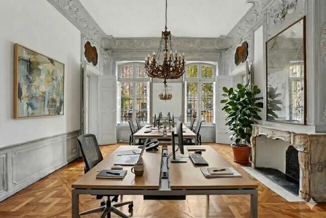 Plus de détails pour 19 Cours Mirabeau, Aix-en-Provence - Bureau à louer