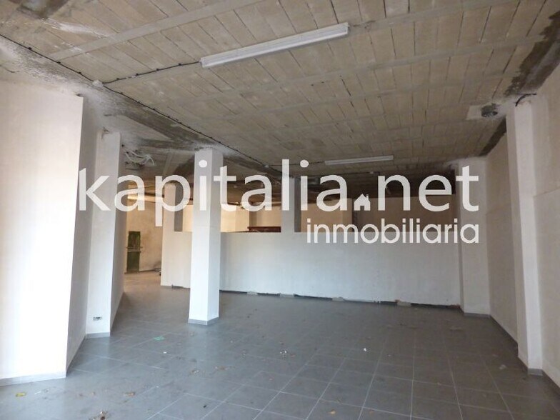 Local commercial dans Ontinyent, Valencia à vendre - Photo de l’immeuble – Image 3 sur 3