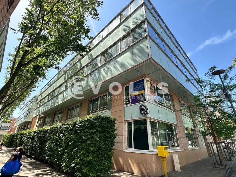 1 Rue Augustine Variot, Malakoff à louer - Photo de l’immeuble – Image 2 sur 31