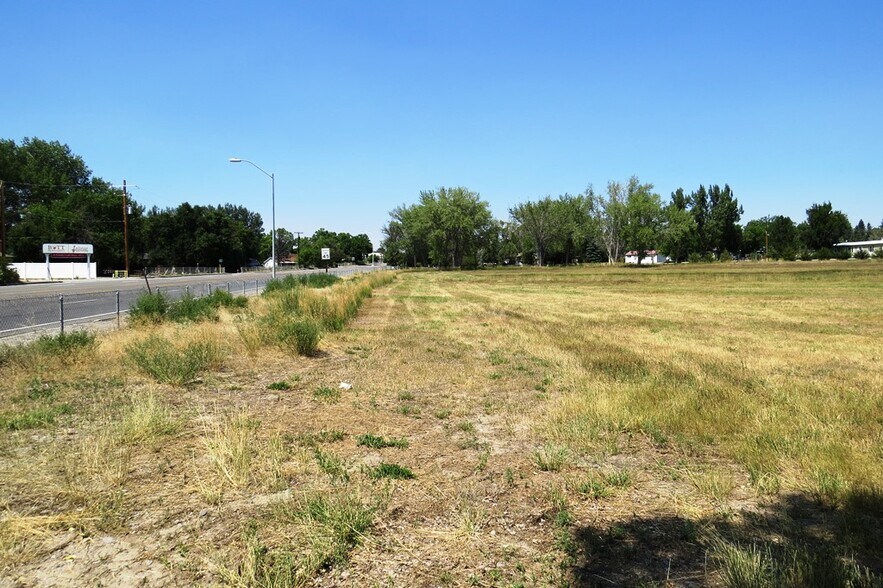 3402 W Main, Riverton, WY à vendre - Photo de l’immeuble – Image 2 sur 8
