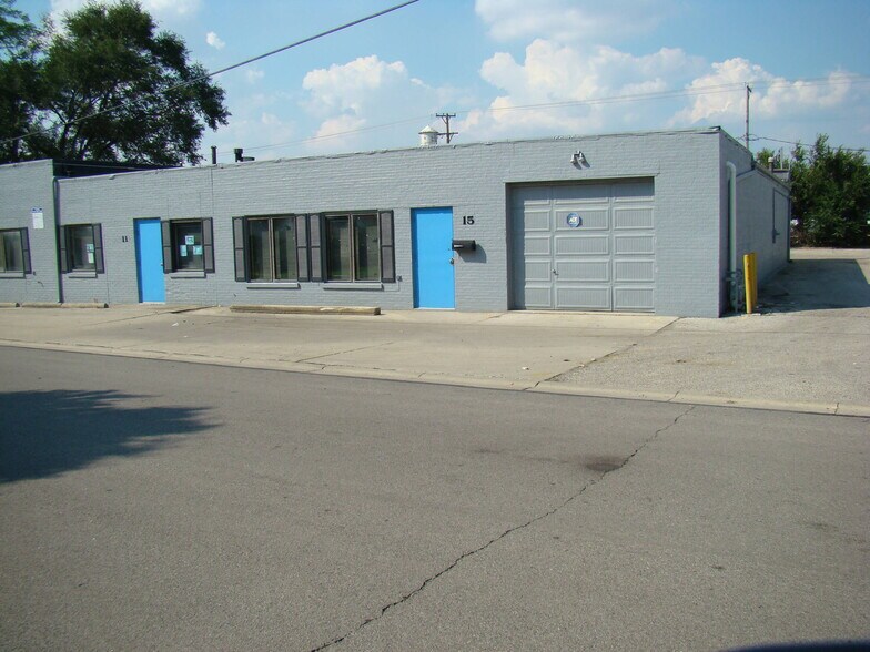 15 Pierce St, West Carrollton, OH à louer - Photo de l’immeuble – Image 3 sur 12