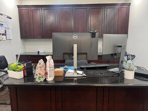 12998 Hesperia Rd, Victorville, CA à louer Photo intérieure– Image 2 sur 45