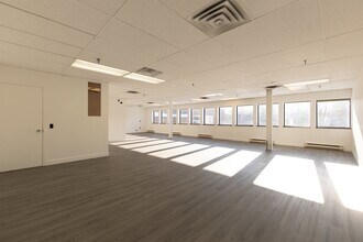 90 Rue Morgan, Baie-d'Urfé, QC à louer Photo intérieure– Image 1 sur 6