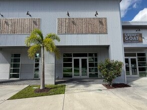 28280 Old 41 Rd, Bonita Springs, FL à louer Photo de l’immeuble– Image 1 sur 1