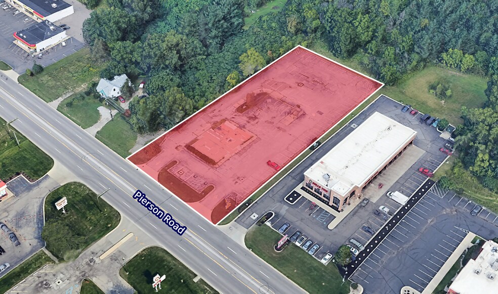 4464 W Pierson Rd, Flint, MI à vendre - Photo de l’immeuble – Image 2 sur 2