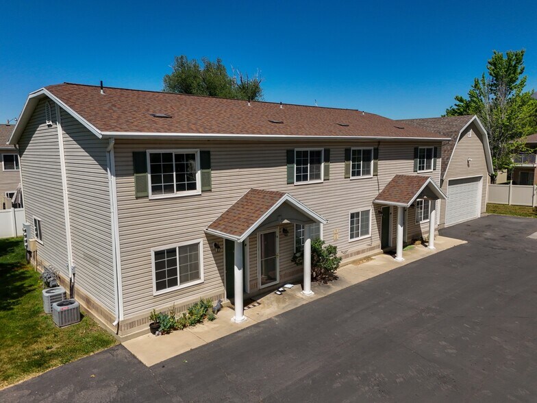 472 E 2100 N, Ogden, UT à vendre - Photo de l’immeuble – Image 2 sur 7
