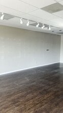 5441-5445 Telegraph Rd, Saint Louis, MO à louer - Vidéo sur l’annonce professionnelle