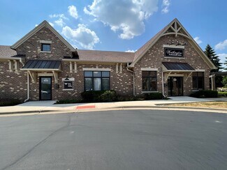 Plus de détails pour 460 Briargate Dr, South Elgin, IL - Bureau à vendre