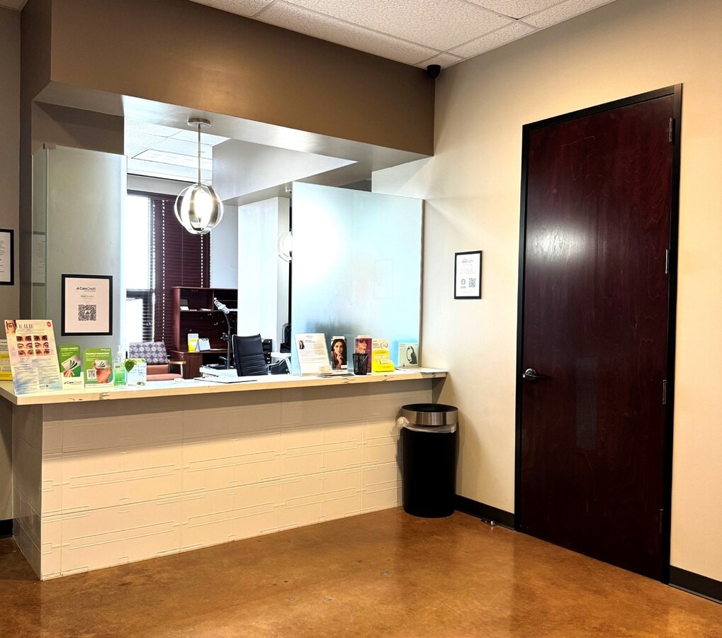 2632 Broadway St, San Antonio, TX 78215 - Lot 401 -  - Photo intérieure - Image 1 of 6