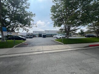 Plus de détails pour 3540 Cadillac Ave, Costa Mesa, CA - Industriel/Logistique à louer