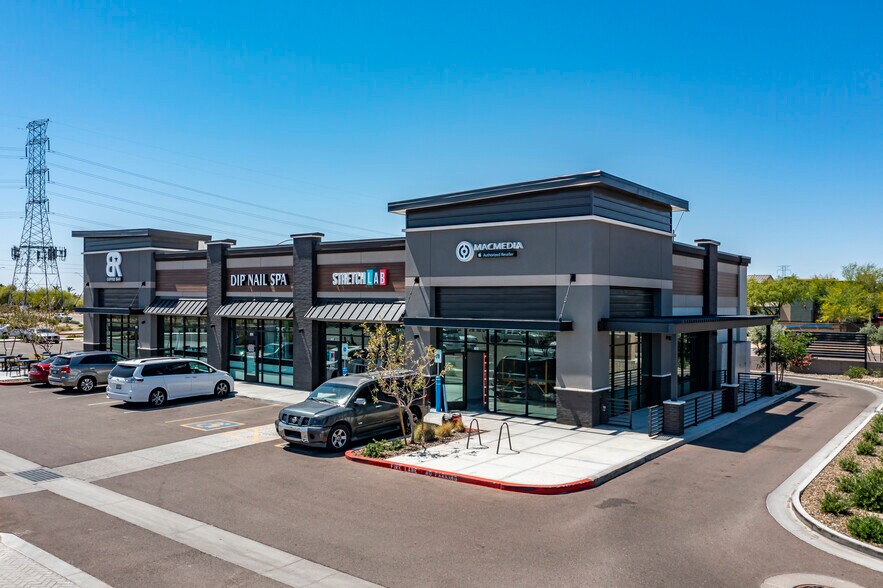 24645 N Lake Pleasant Pky, Peoria, AZ à louer - Photo de l’immeuble – Image 2 sur 7