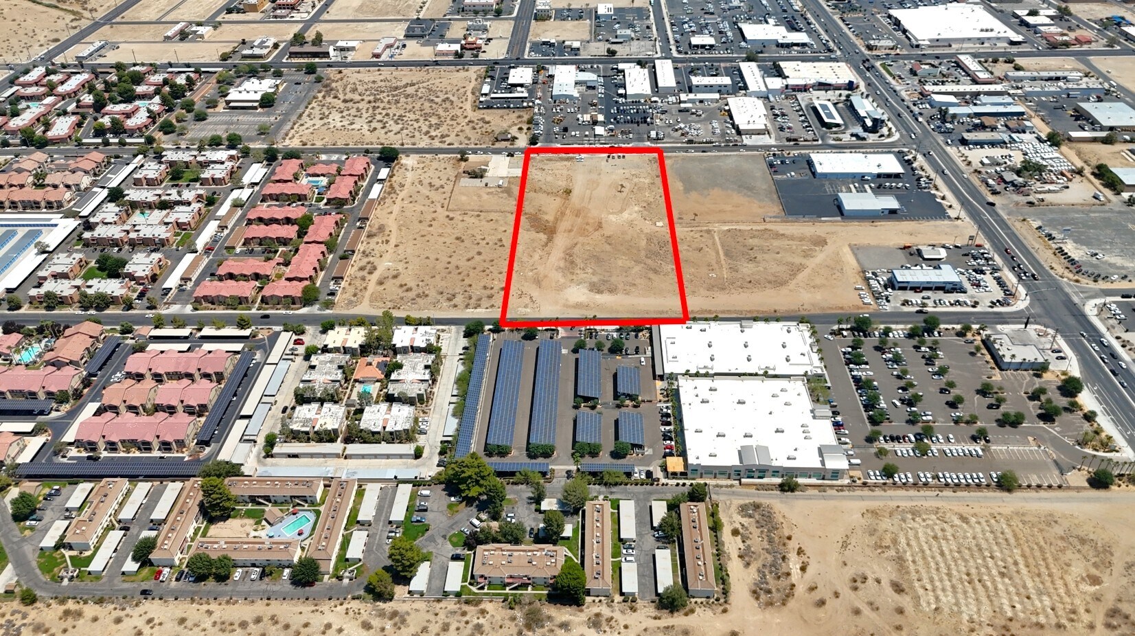 Mc Art Rd, Victorville, CA à vendre Photo principale– Image 1 sur 40