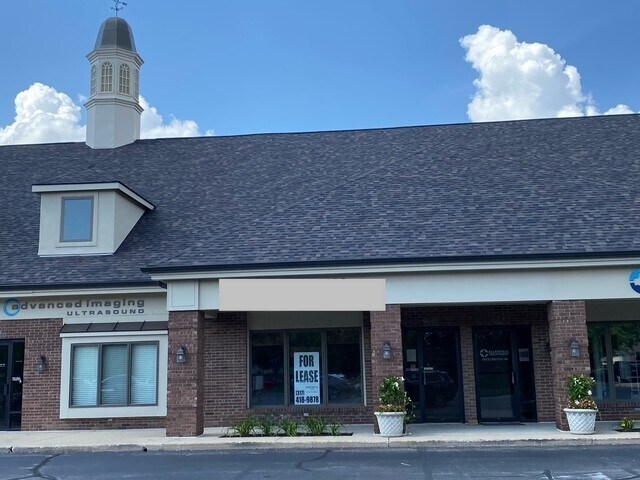 252 E Carmel Dr, Carmel, IN à louer - Photo de l’immeuble – Image 2 sur 3